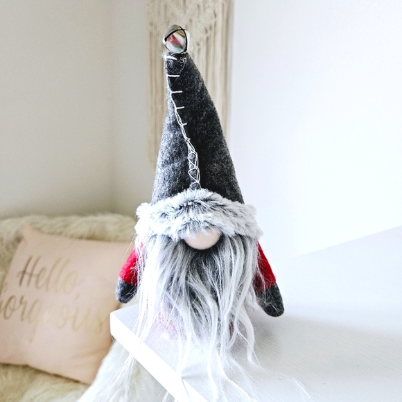 Red and Gray Sitting Gnome 8.5" - Picture 1 of 6